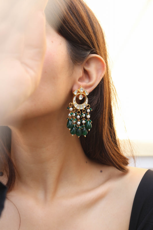 Himanshi Green Kundan Chaandbaali Earrings