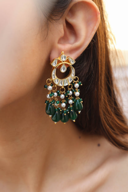 Himanshi Green Kundan Chaandbaali Earrings