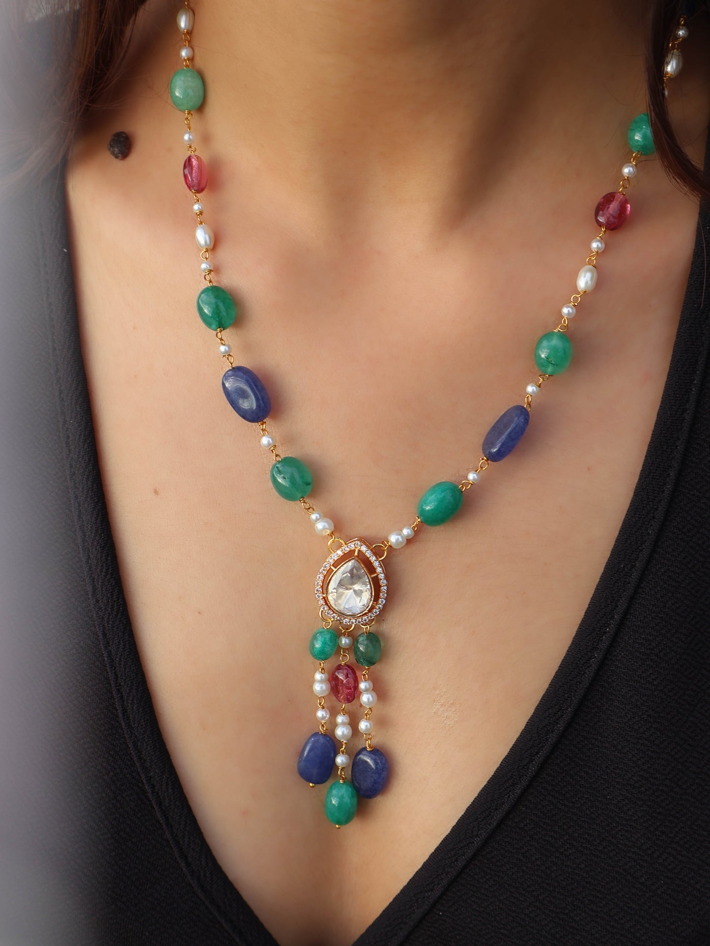 Ashvi Polki Pendant Necklace