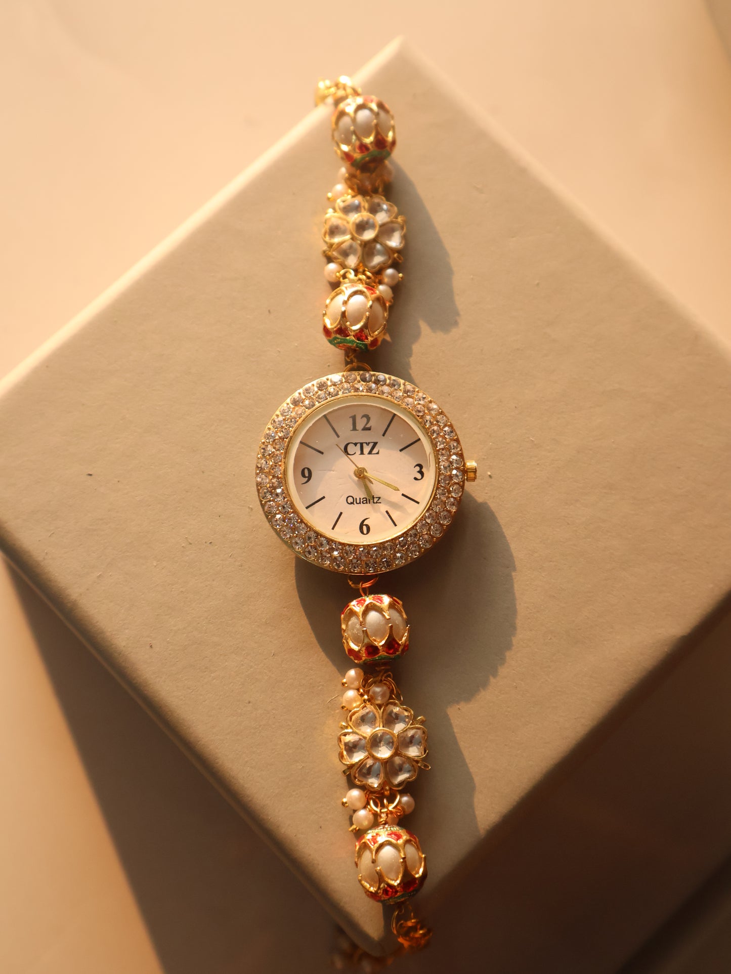Zeemar Kundan Pearl Wrist Watch