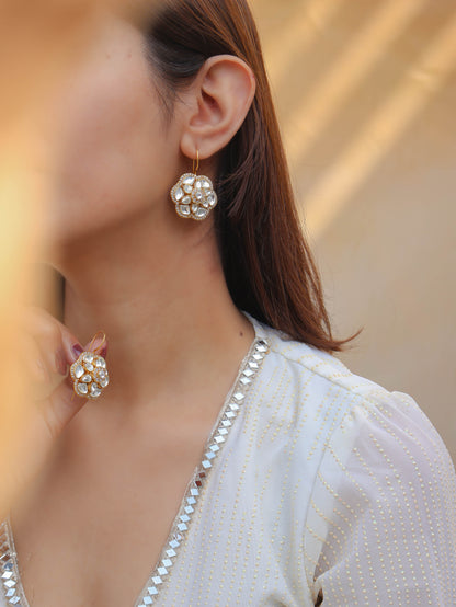 Dibra Floral Kundan Stud Earrings