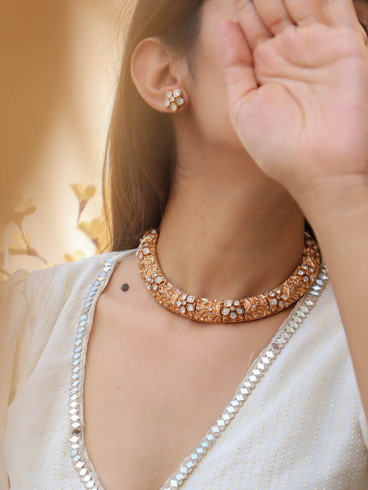 Maya Polki Embossed Necklace Set