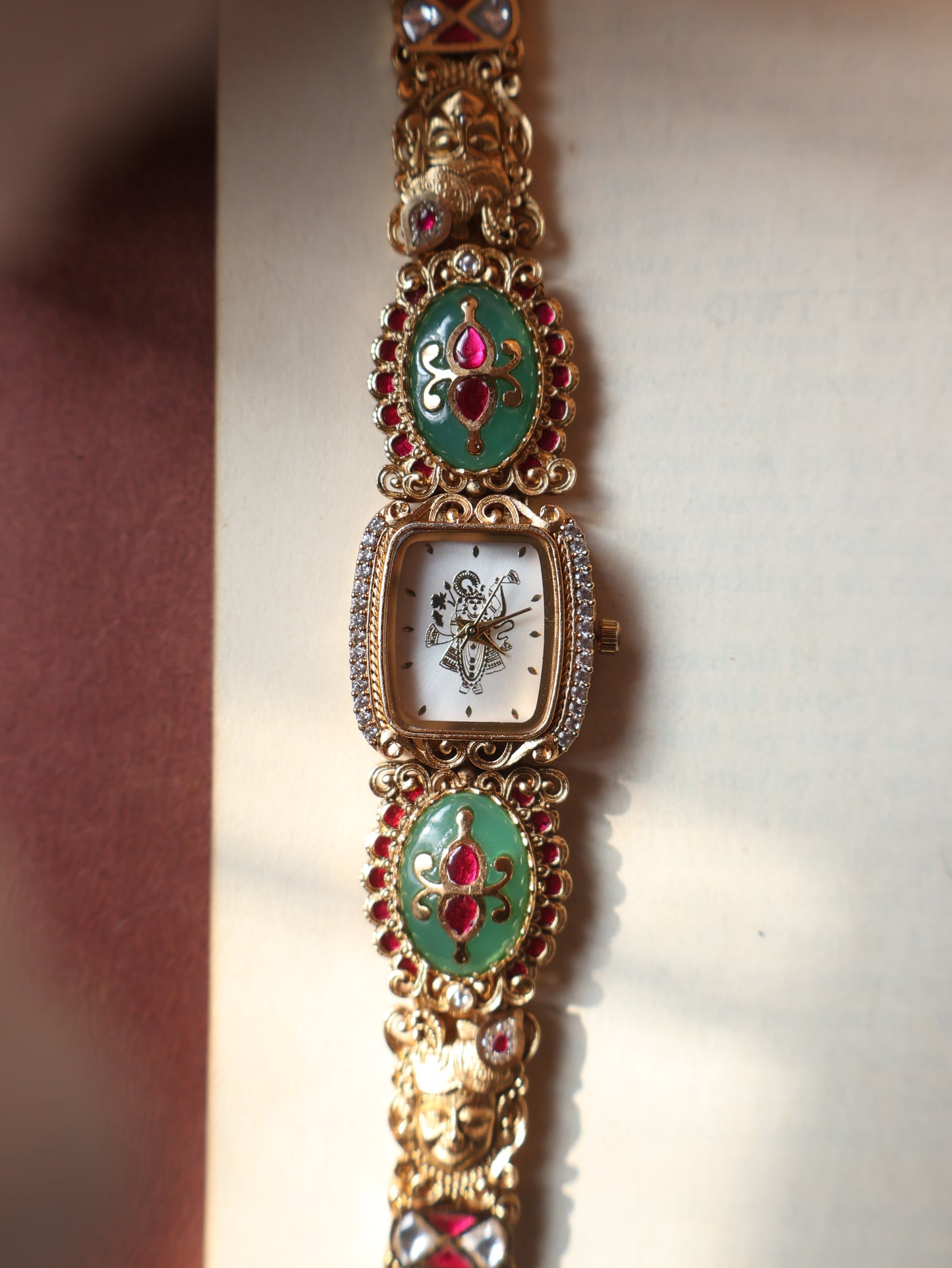 Venu Mint Kundan Wrist Watch