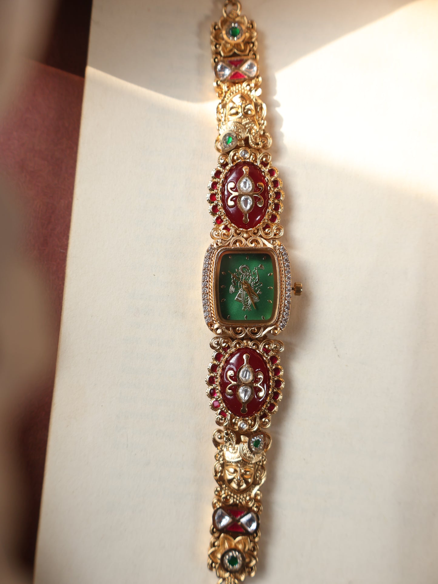 Krishavi Kundan Wrist Watch
