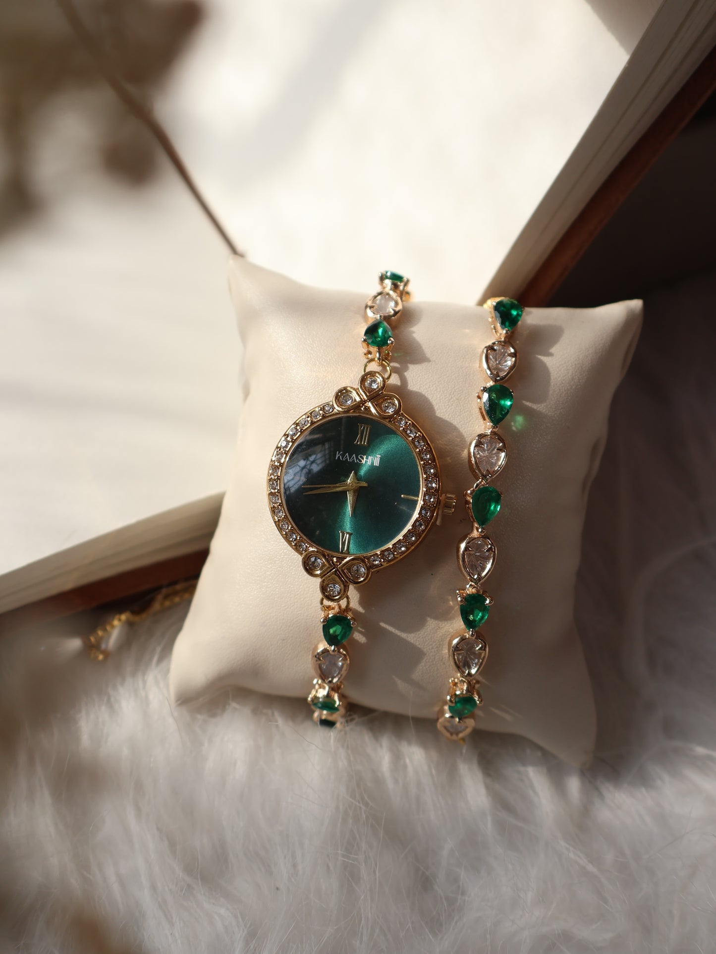 Danica Polki Wrist Watch & Bracelet Set