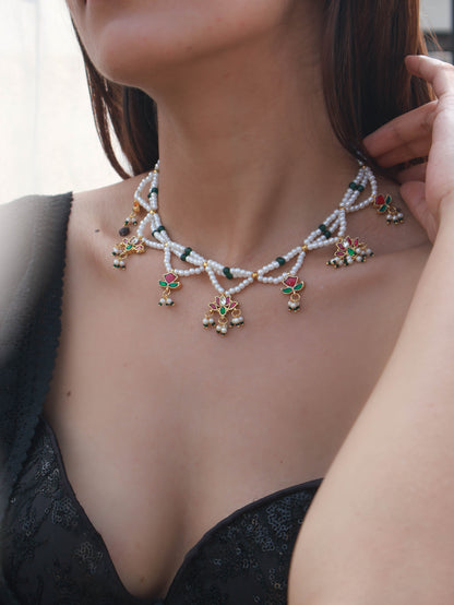 Urmi Kundan Pearl Necklace