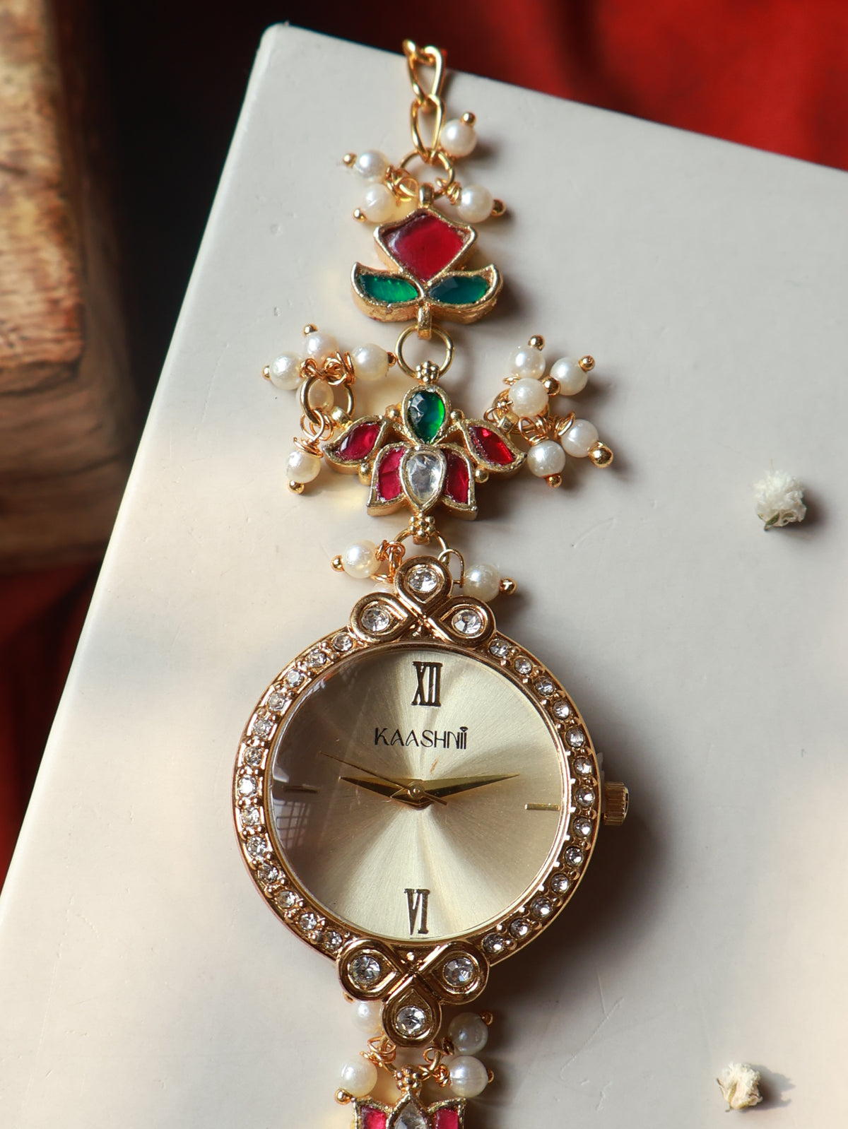 Zauna Multicolour Kundan Wrist Watch