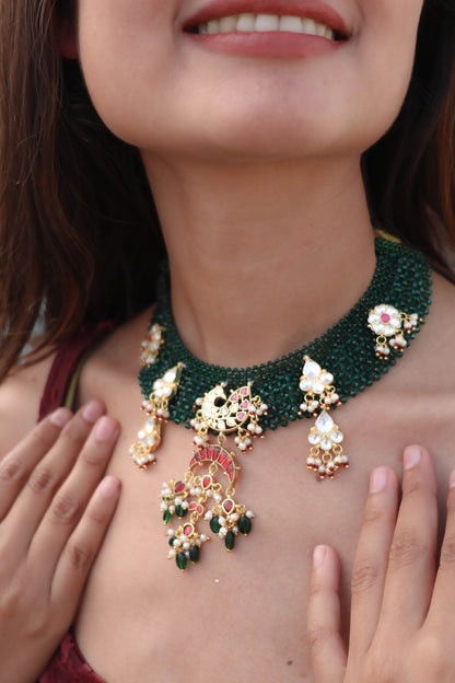 Lucy Green-Red Choker Necklace
