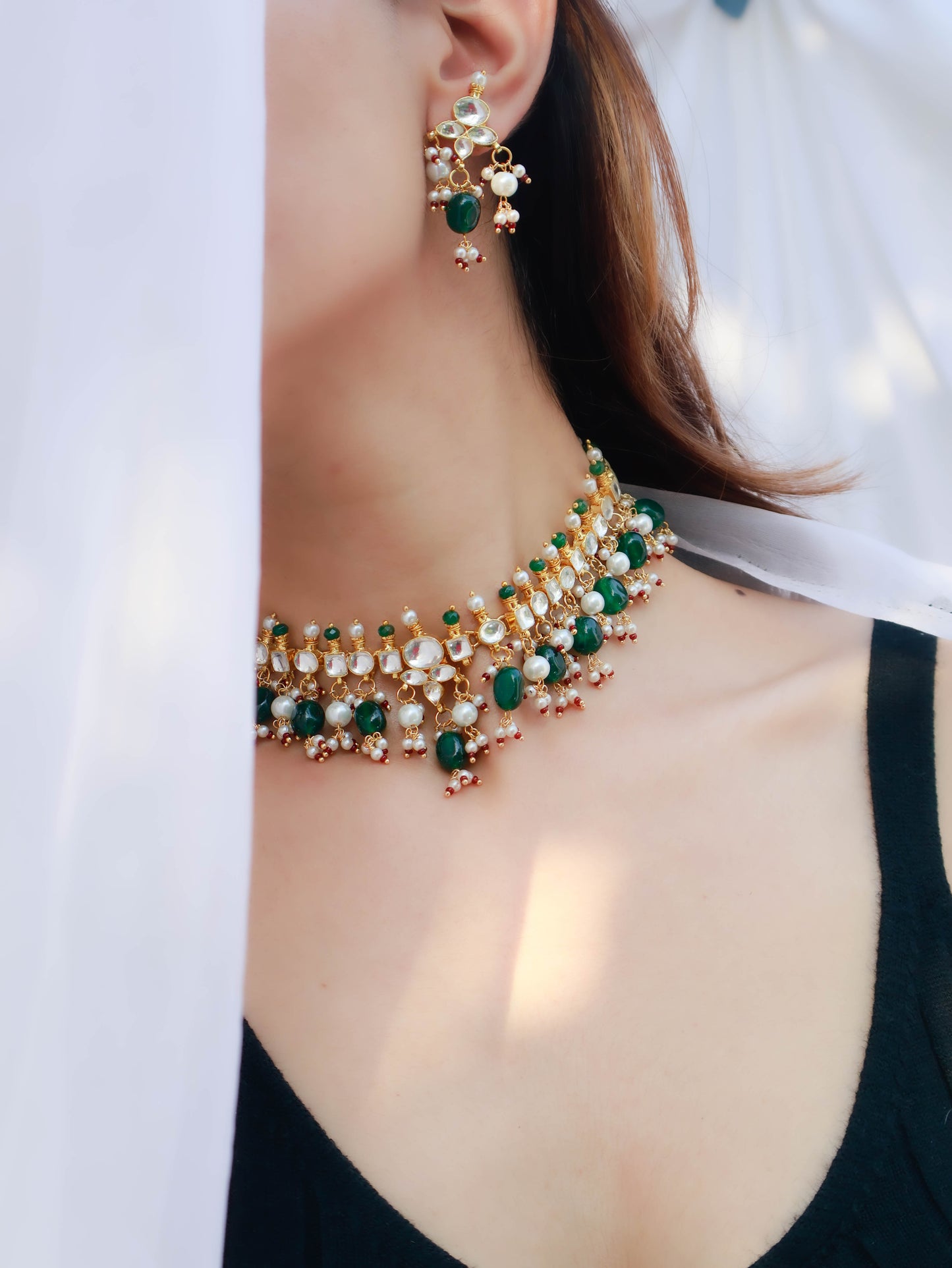 Amika Green Kundan Necklace Set