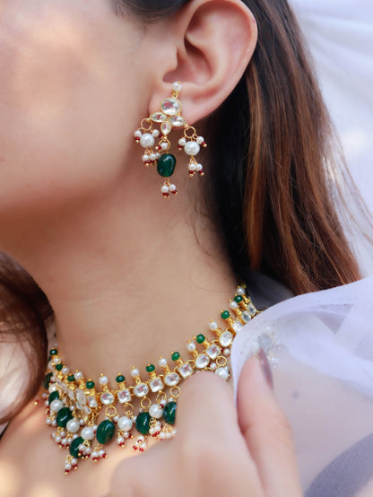 Amika Green Kundan Necklace Set