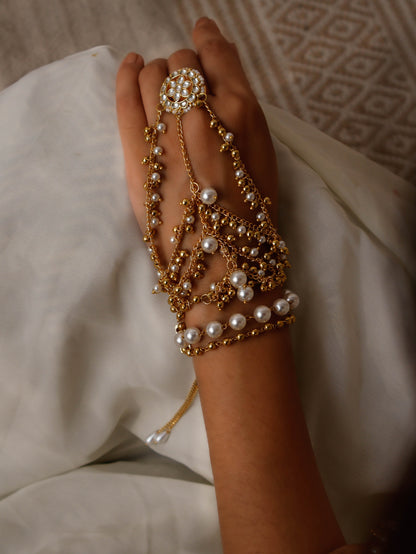 Nizam Pearl Kundan Hathphool - Pair Of 2