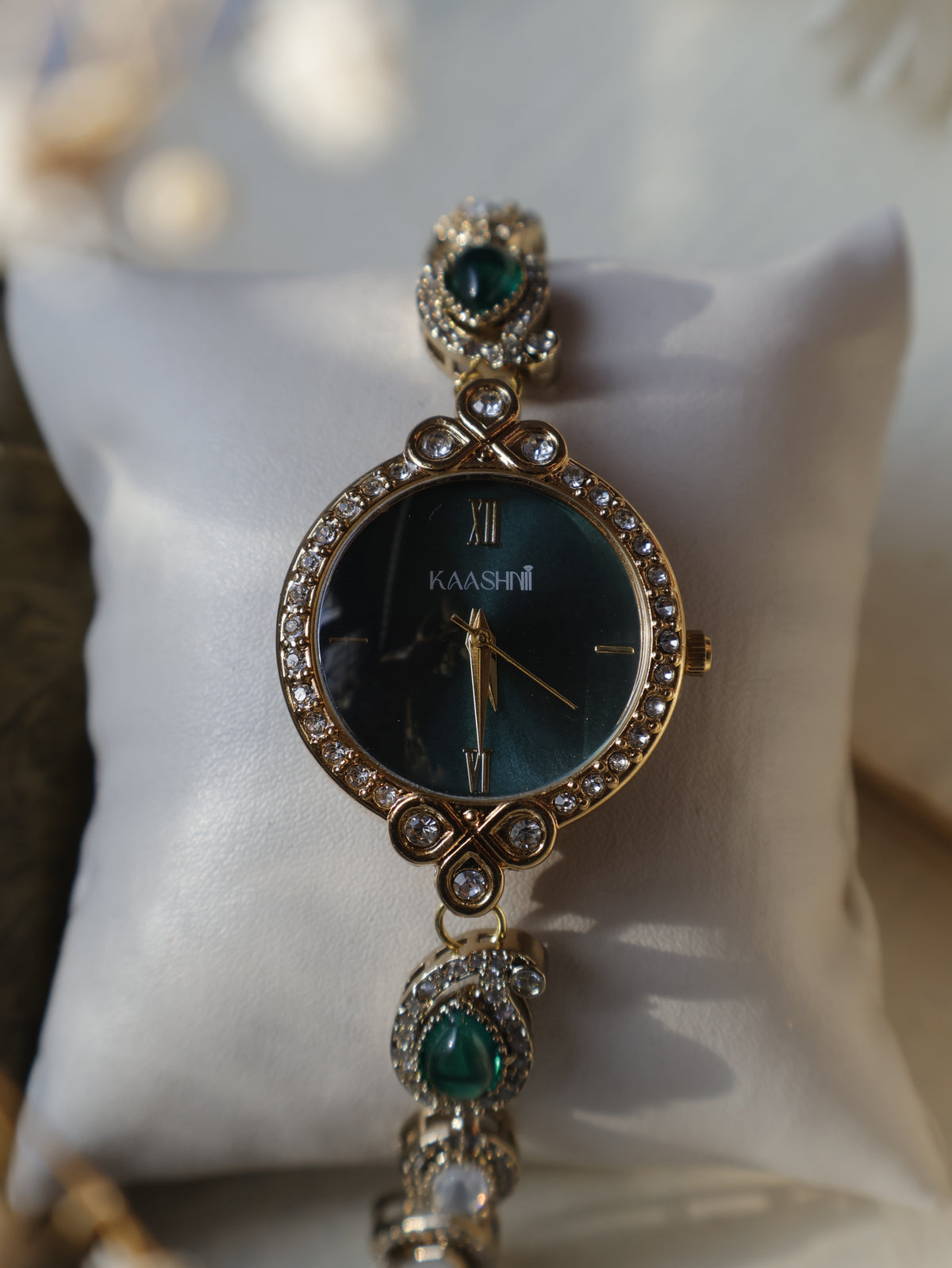 Ambre Green Polki Wrist Watch