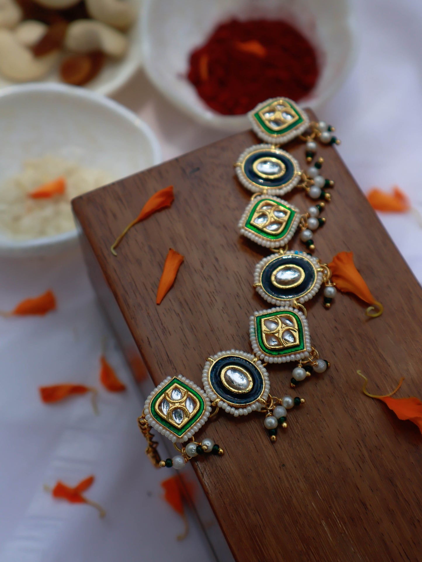 Ojas Meenakari Lumba
