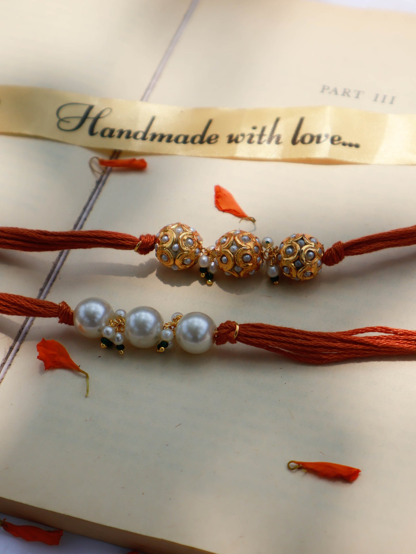 Hariharan Pearl Rakhi Set