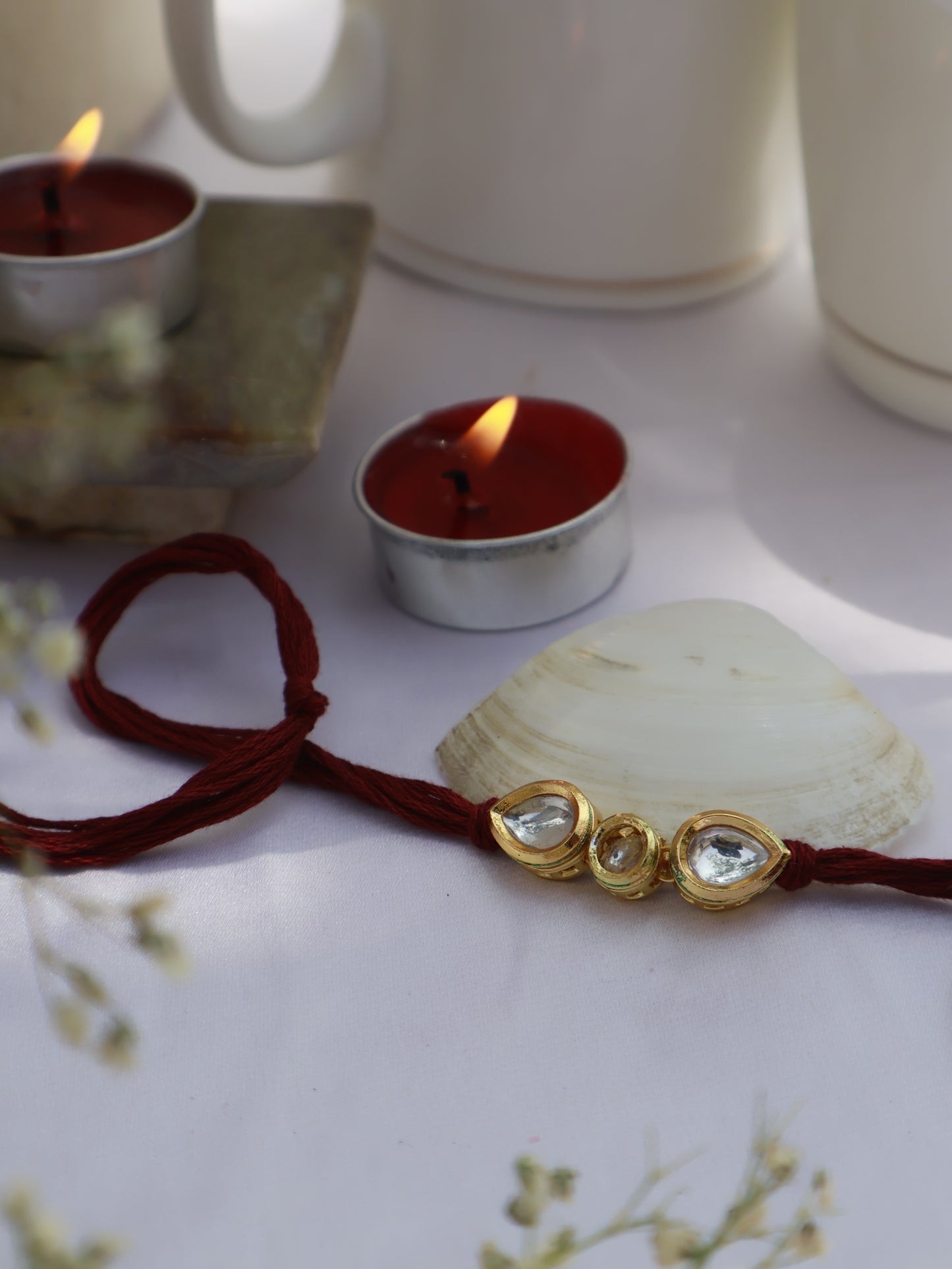 Mayin Maroon Kundan Rakhi