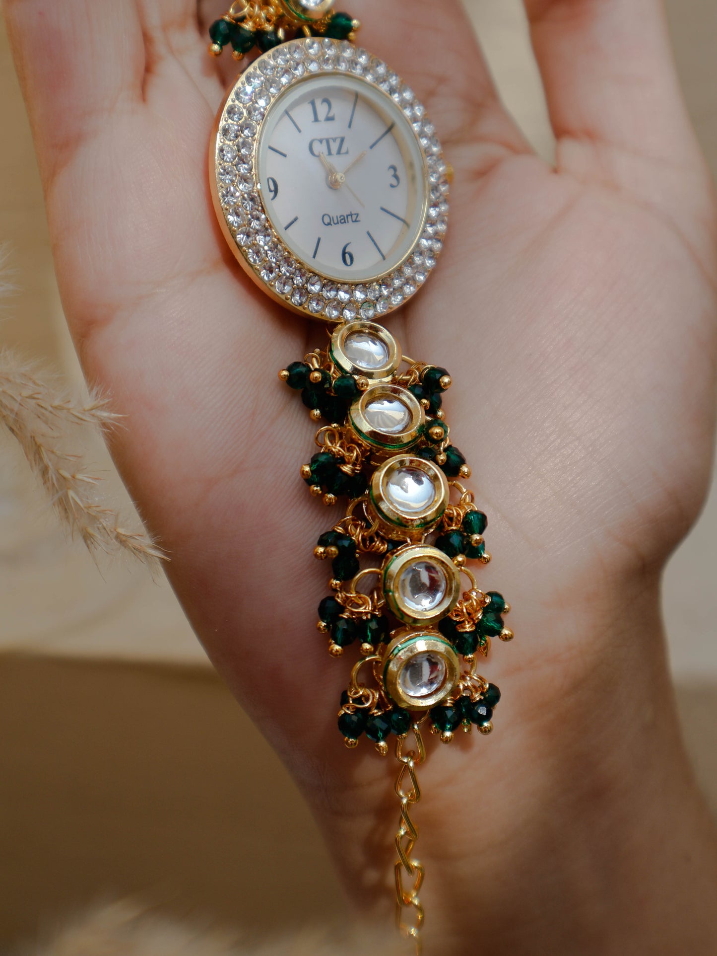 Maren Kundan Green Wrist Watch