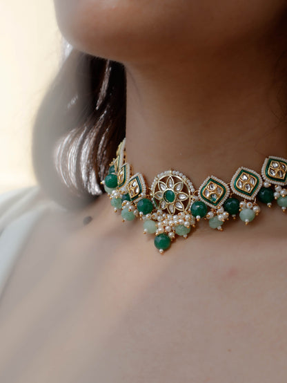 Hanifa Mint Green Kundan Necklace Set