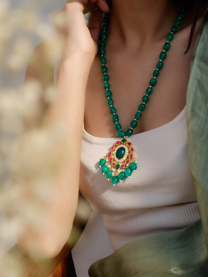 Betty Green Kundan Pendant Necklace