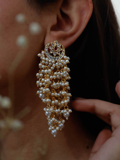 Aviva Kundan Pearl Earrings