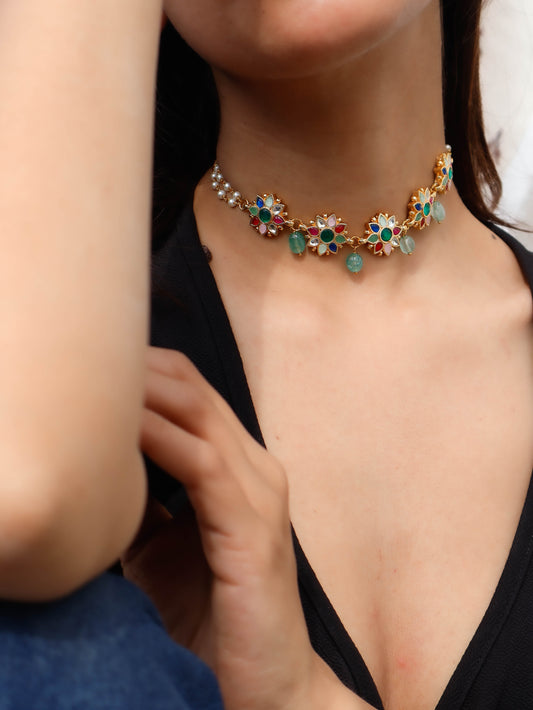 Lacey Kundan Choker Necklace