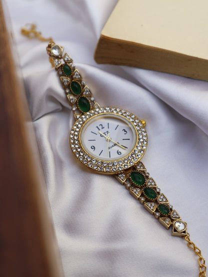 Winnie Kundan Green Wrist Watch