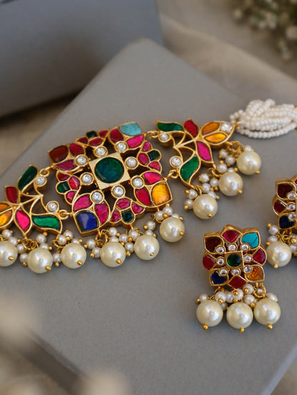 Keshet Multicolored Kundan Choker Necklace Set