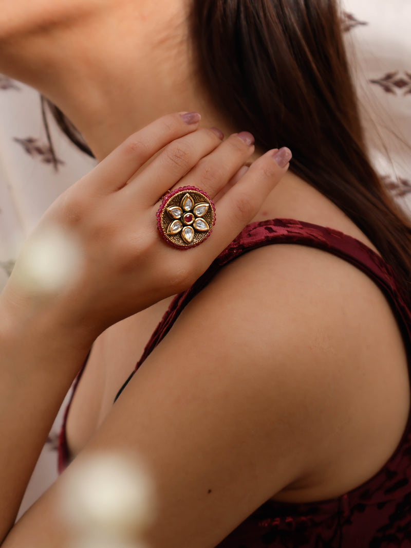 Aarzu Kundan Embossed Ring