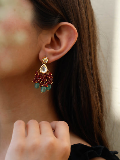Quesa Kundan Earrings