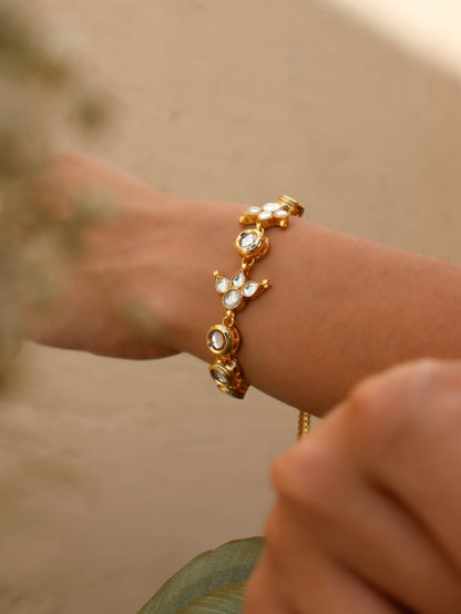 Vera Kundan Bracelet