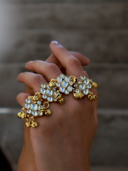 Manya Kundan Ghungroo Ring