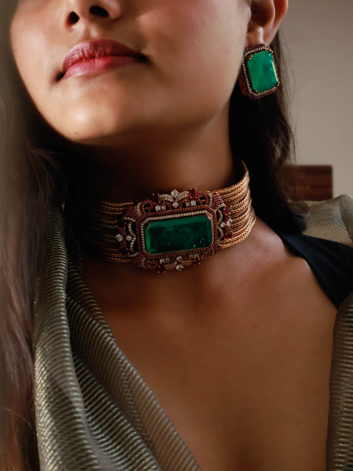 Saanvi Emerald Choker Necklace Set
