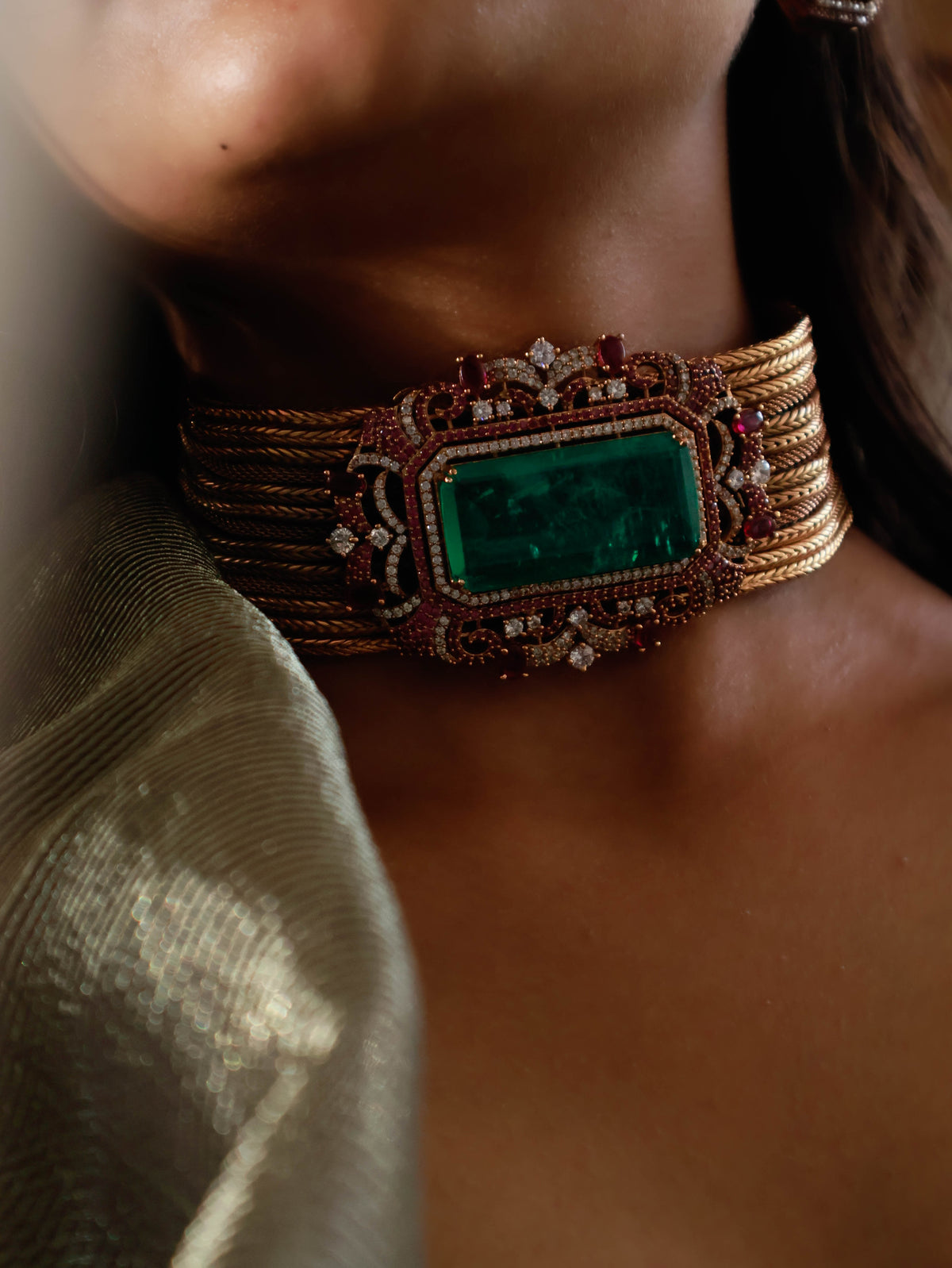 Saanvi Emerald Choker Necklace Set