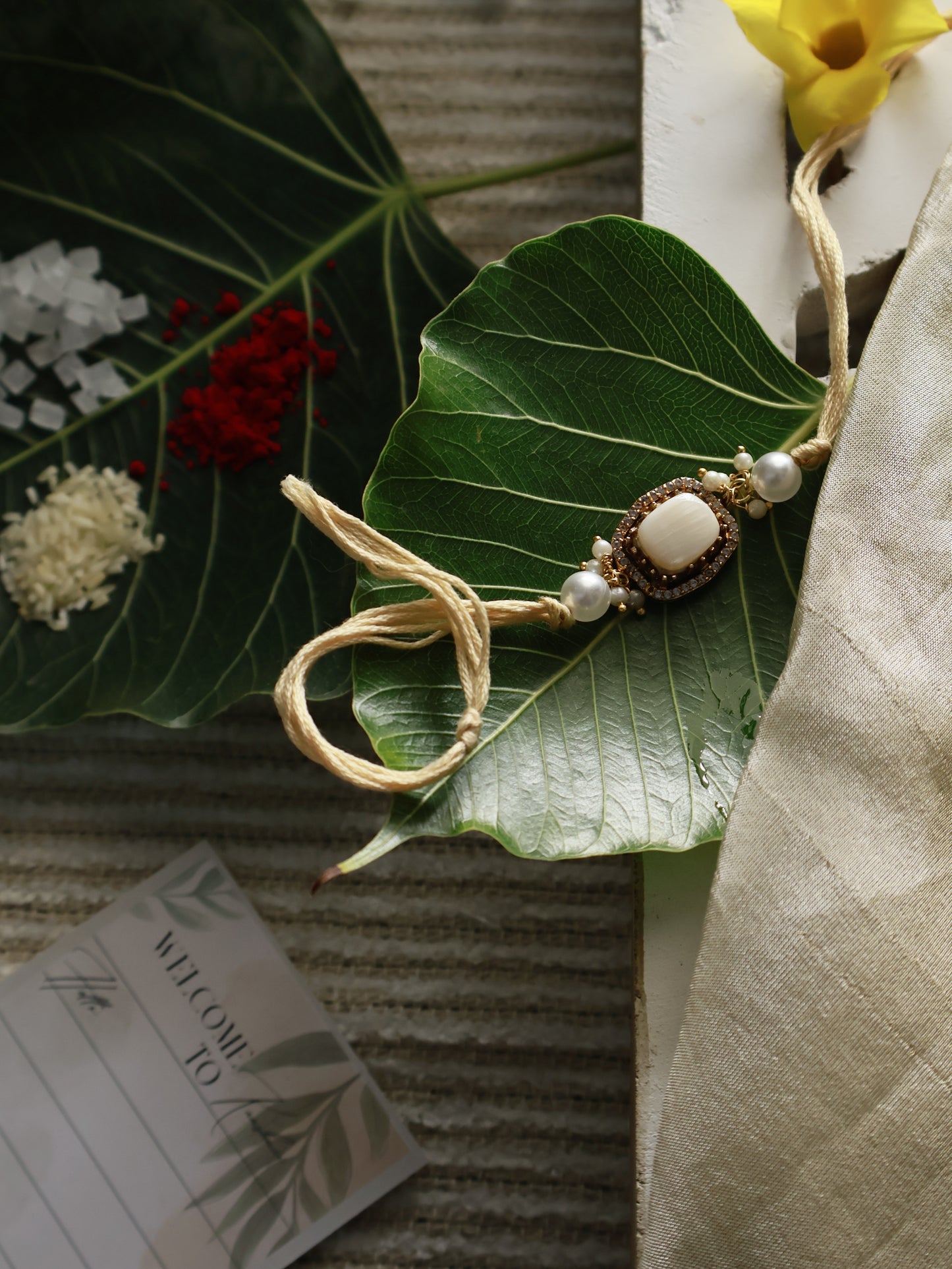 Yakshit Pearl Rakhi