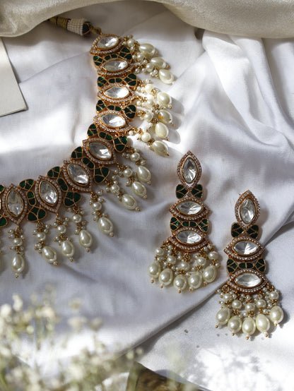 Eira Green Polki Necklace Set