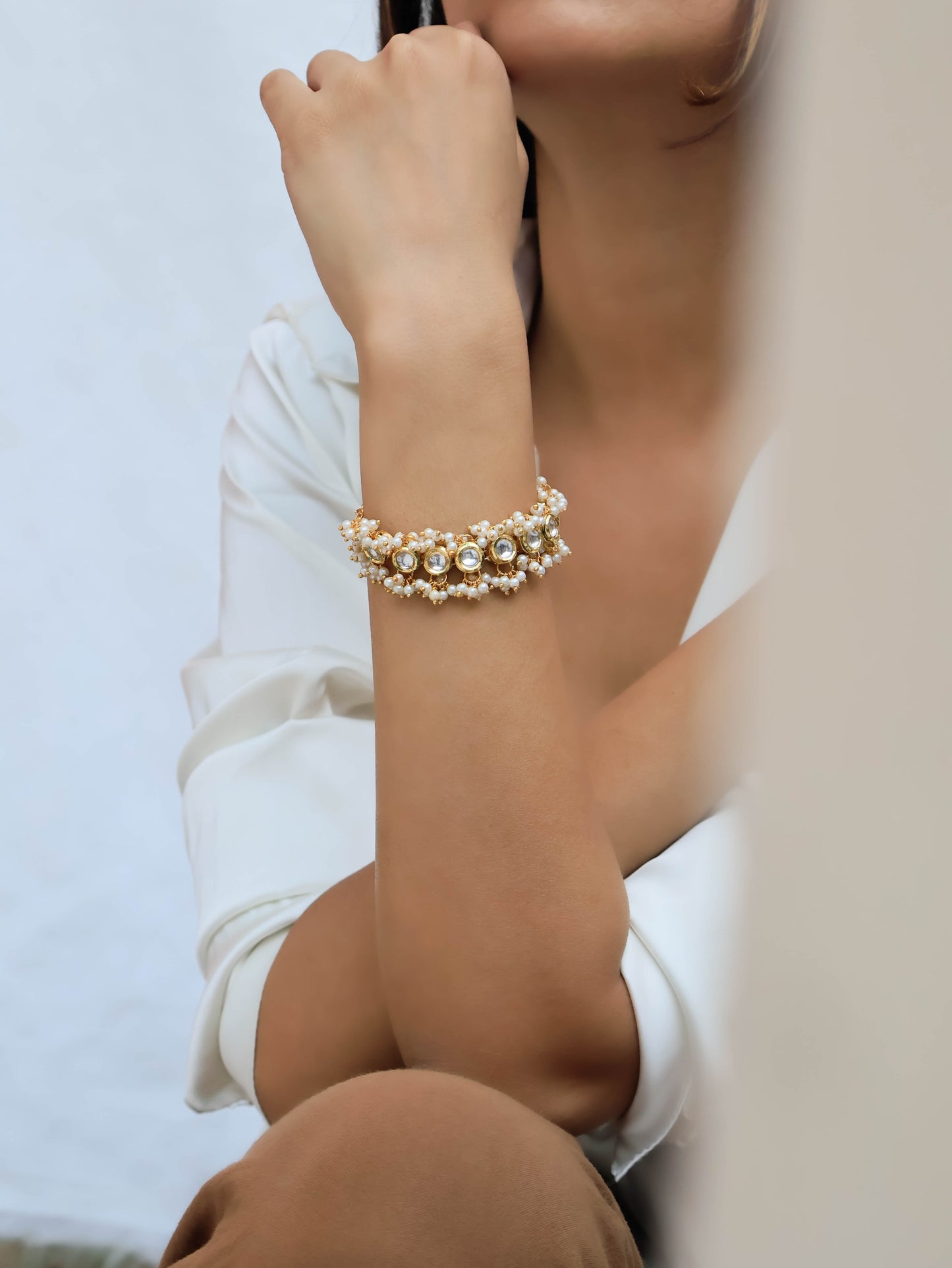 Aafrah Kundan Pearls Bracelet