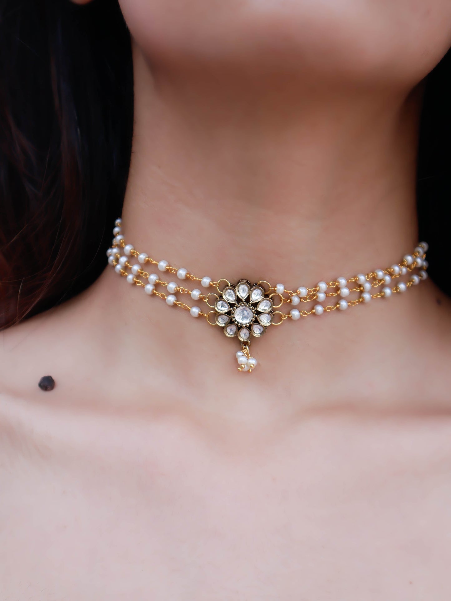 Kizra Floral Kundan Choker Necklace