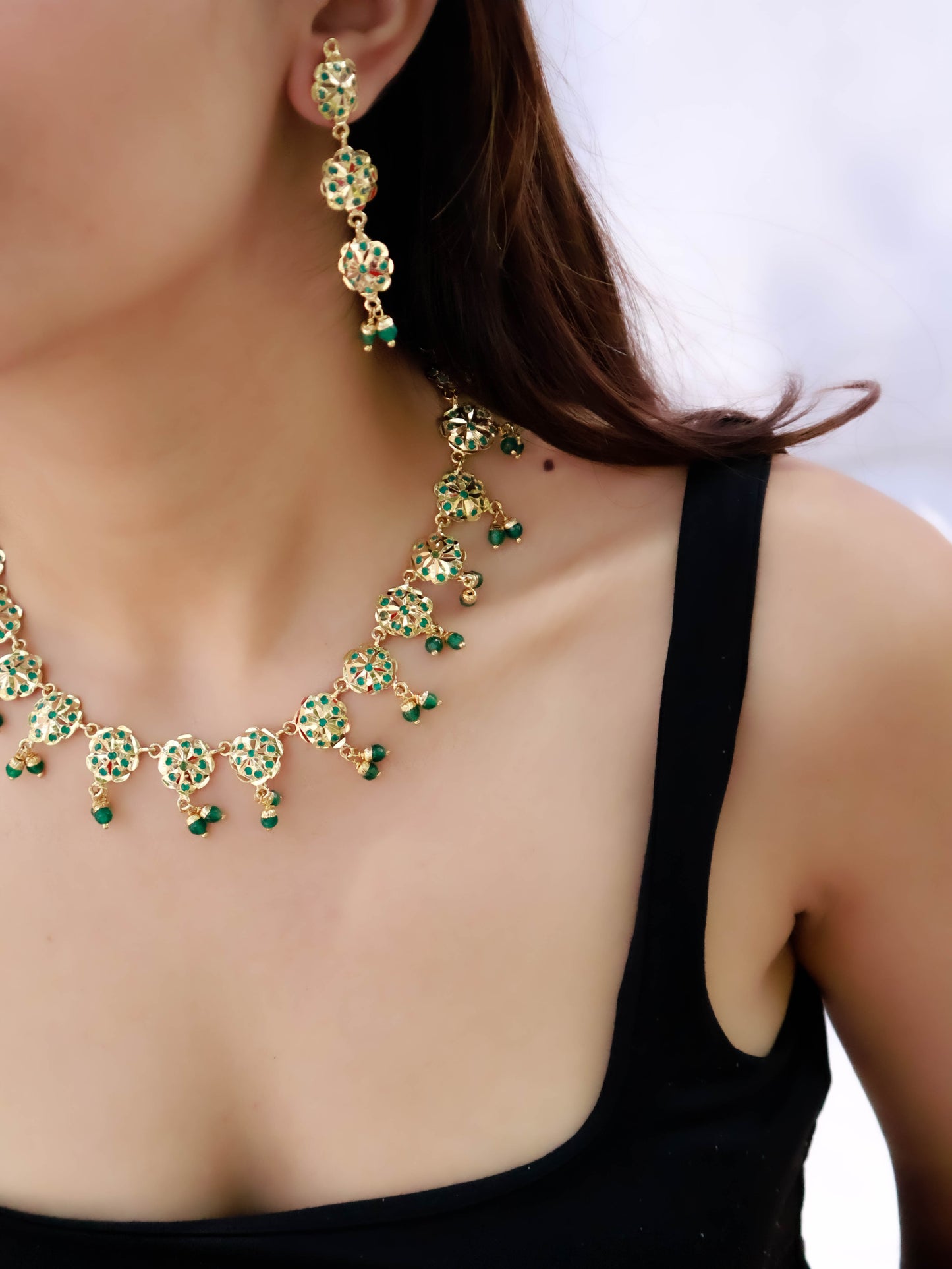 Lenka Jadau Green Necklace Set