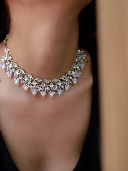 Lamar Kundan Pearl Silver Necklace