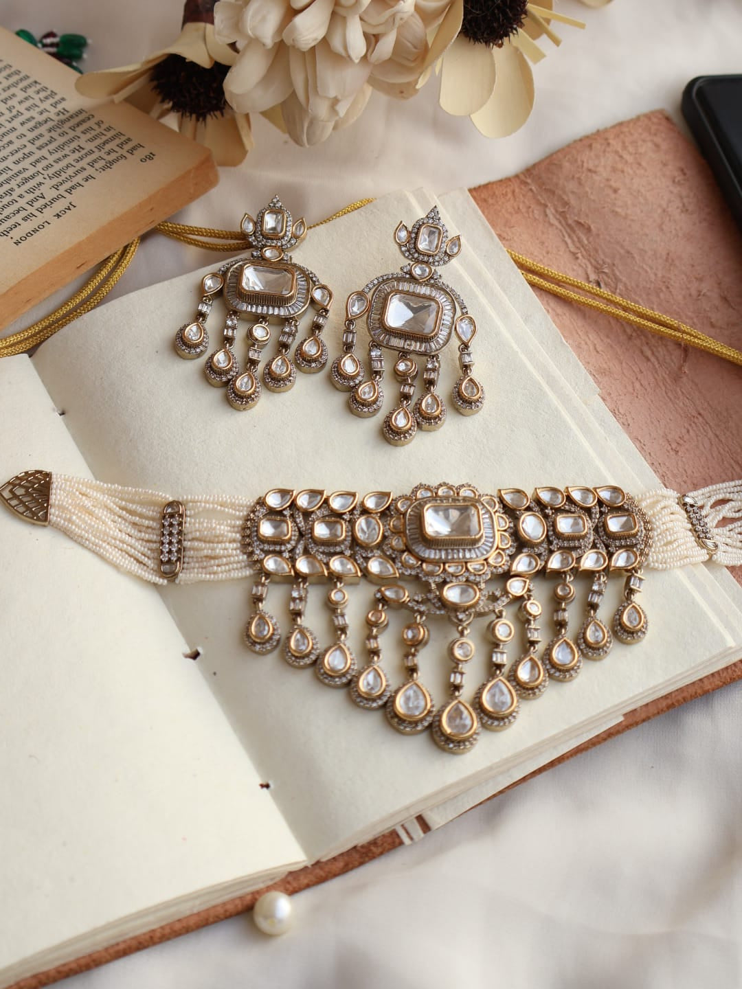 Sitara Antique  Polki Choker Necklace Set with Maangtikka