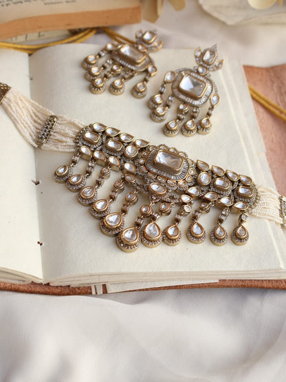 Sitara Antique  Polki Choker Necklace Set with Maangtikka
