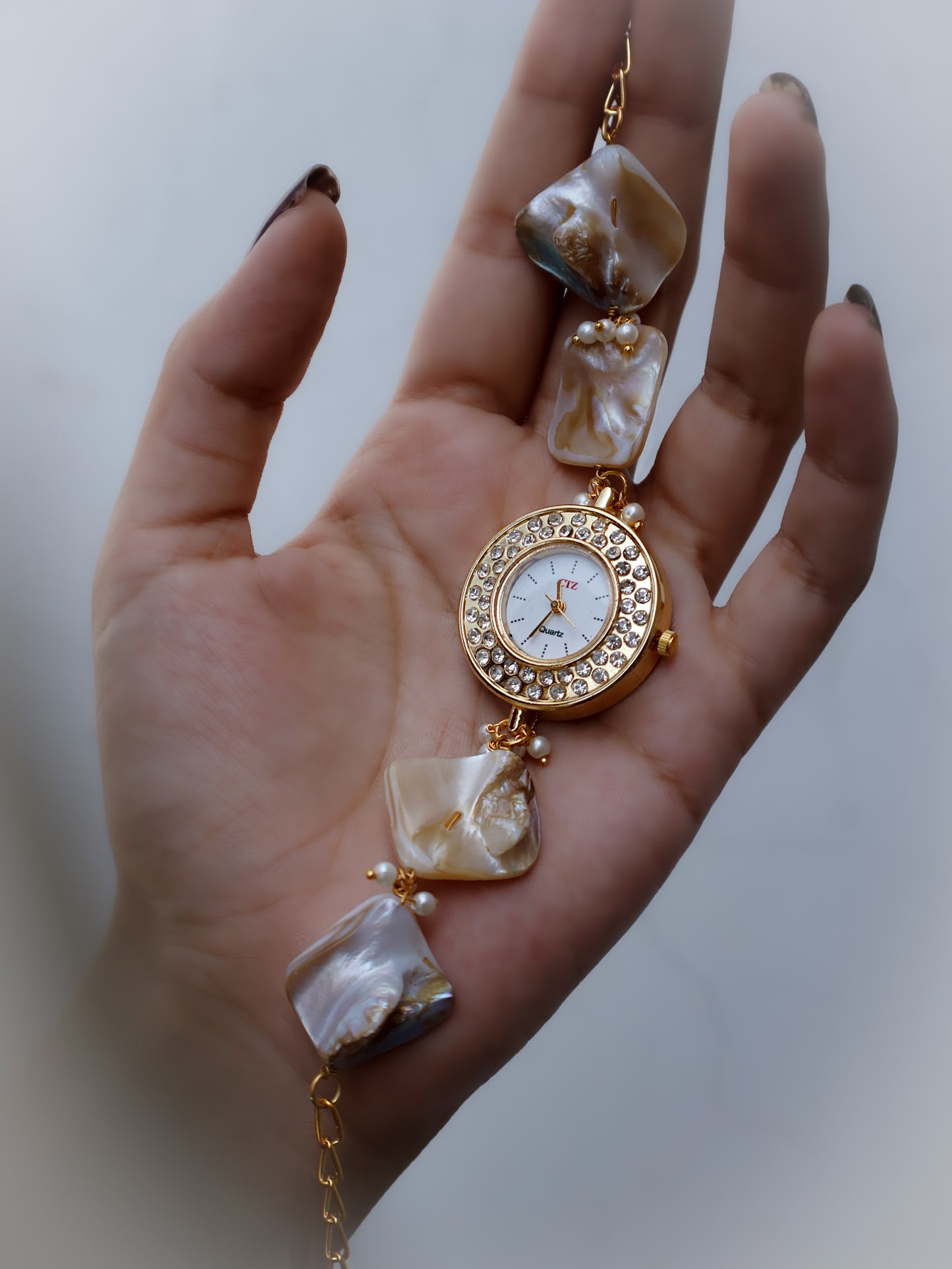 Krupa Baroque Pearls Wrist Watch