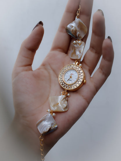 Krupa Baroque Pearls Wrist Watch